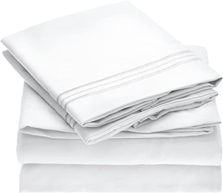 Mellanni Bed Sheet Set