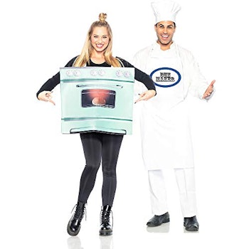 Chef and Bun in the Oven Pregnant Couple Halloween Costume