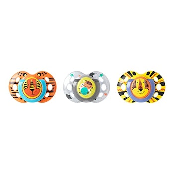 Day & Night Pacifiers by Tommee Tippee
