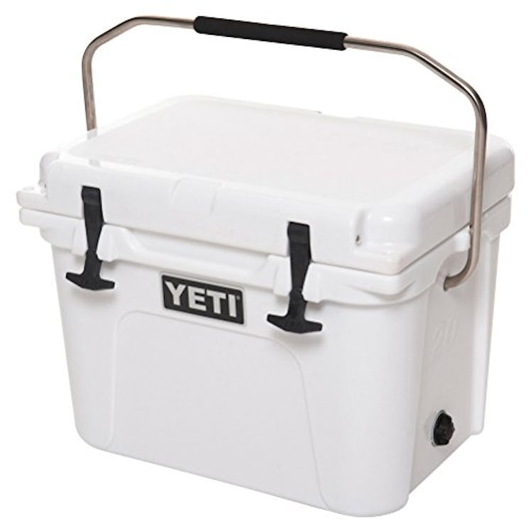 YETI Roadie 20 Cooler, White