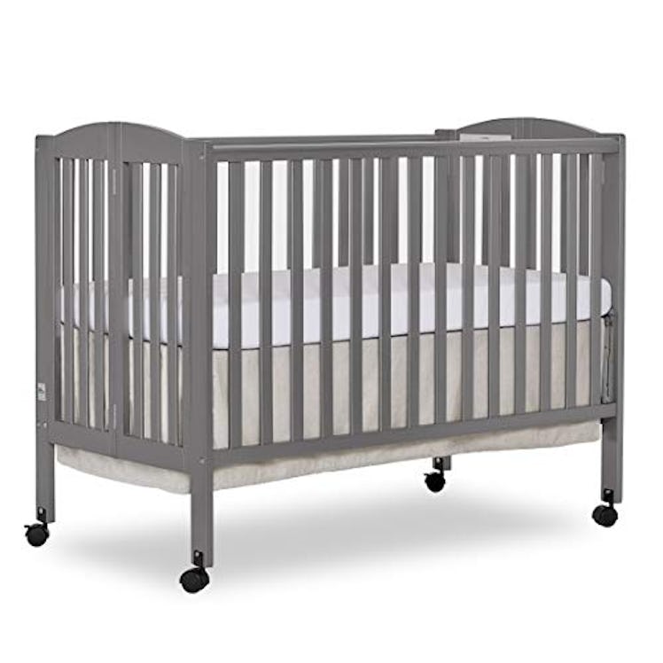 Folding Portable Crib by Dream On Me