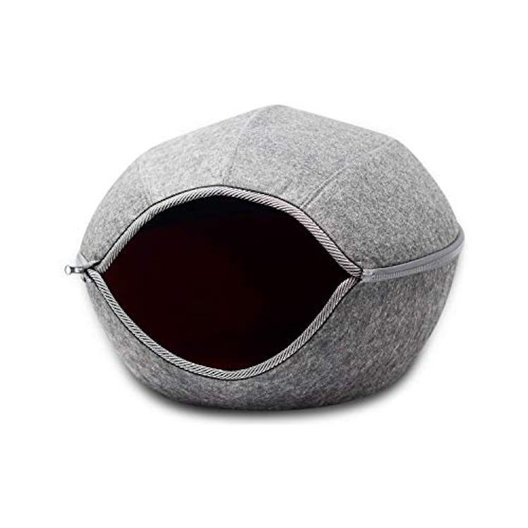 VistosoHome Felt Cat Cave Bed