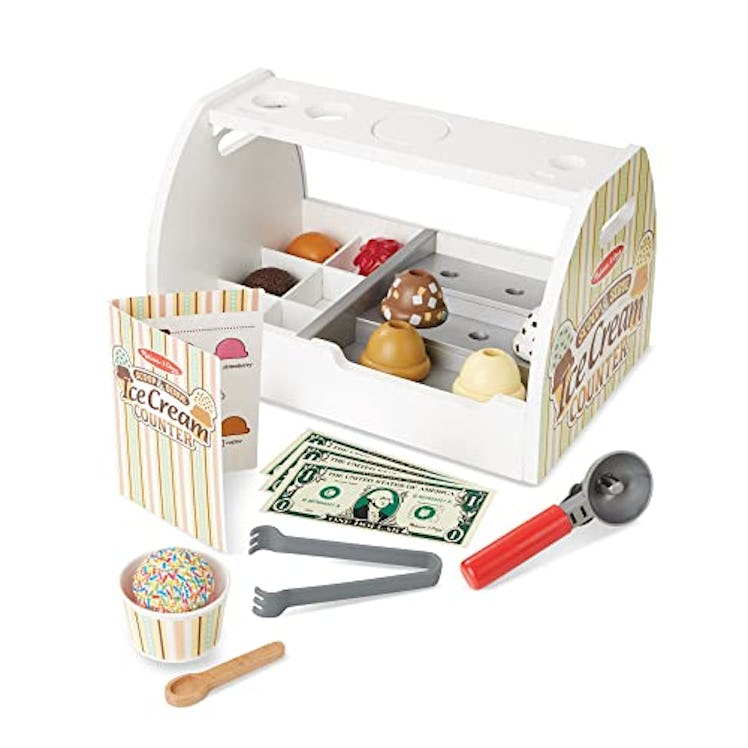 Melissa & Doug Wooden Scoop & Serve Ice Cream Counter