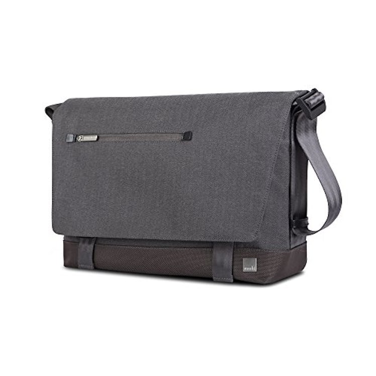 Moshi Aerio Messenger Bag