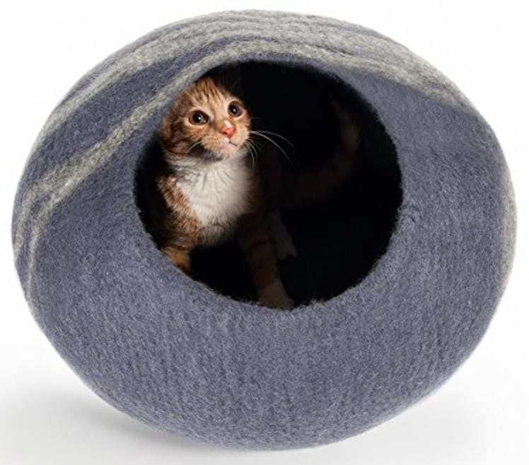 Twin Critters Handcrafted Cat Cave Bed