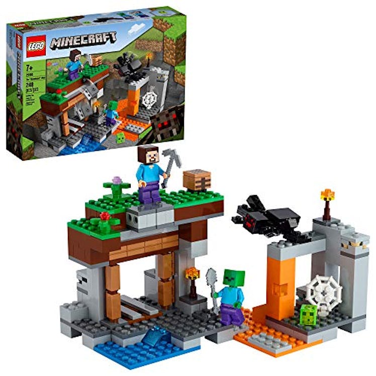 LEGO Minecraft The Abandoned Mine Zombie Cave Battle Playset