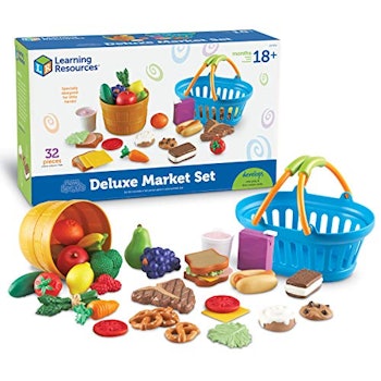 New Sprouts Deluxe Market Play Food Set by Learning Resources