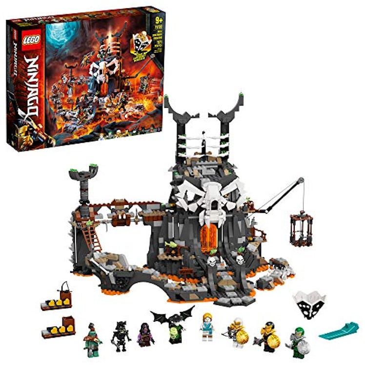 Lego Ninjago Skull Sorcerer’s Dungeons Dungeon Playset