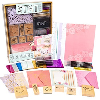 Social Stationery Kit by STMT