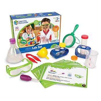 Primary Science Lab Activity Set by Learning Resources