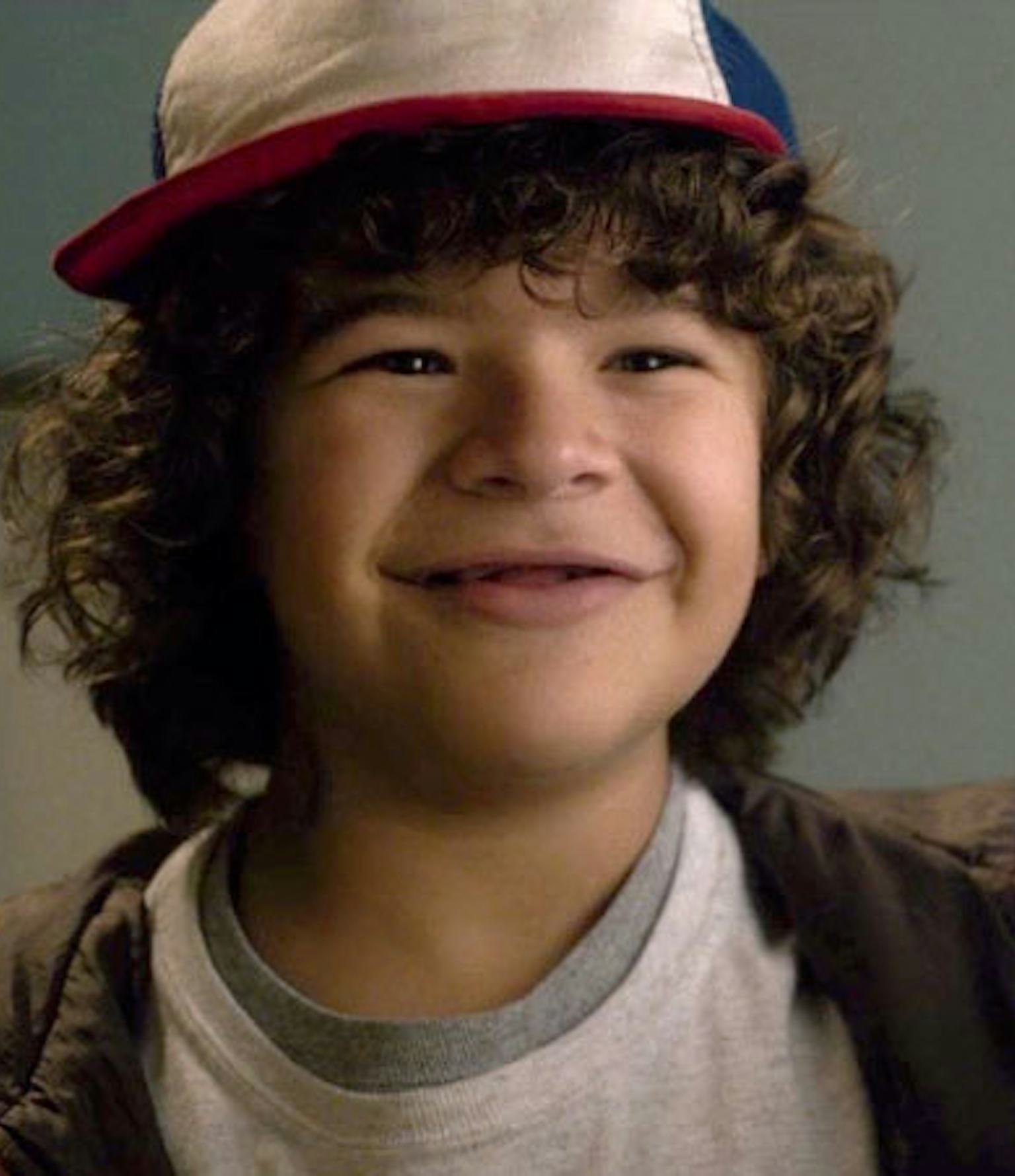 Dustin Gets an Interdimensional Pet in 'Stranger Things' Season 2