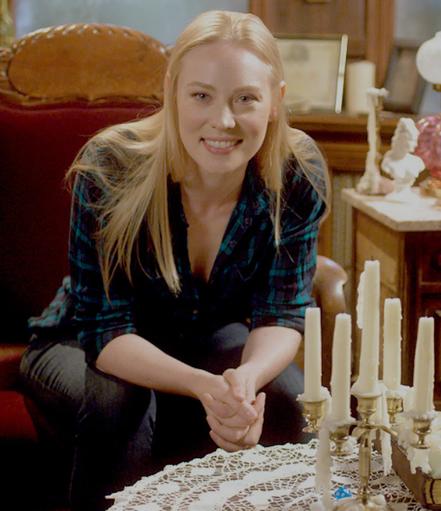 D D Deborah Ann Woll Talks Relics And Rarities Cast Campaign Season 2 d-d-deborah-ann-woll-talks-relics-and-rarities-cast-campaign-season-2
