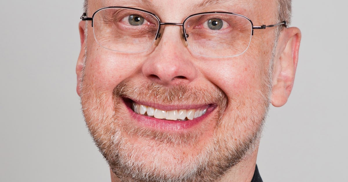 ASK A PROPHET Robert J. Sawyer Wants You to Research, SciFi Authors