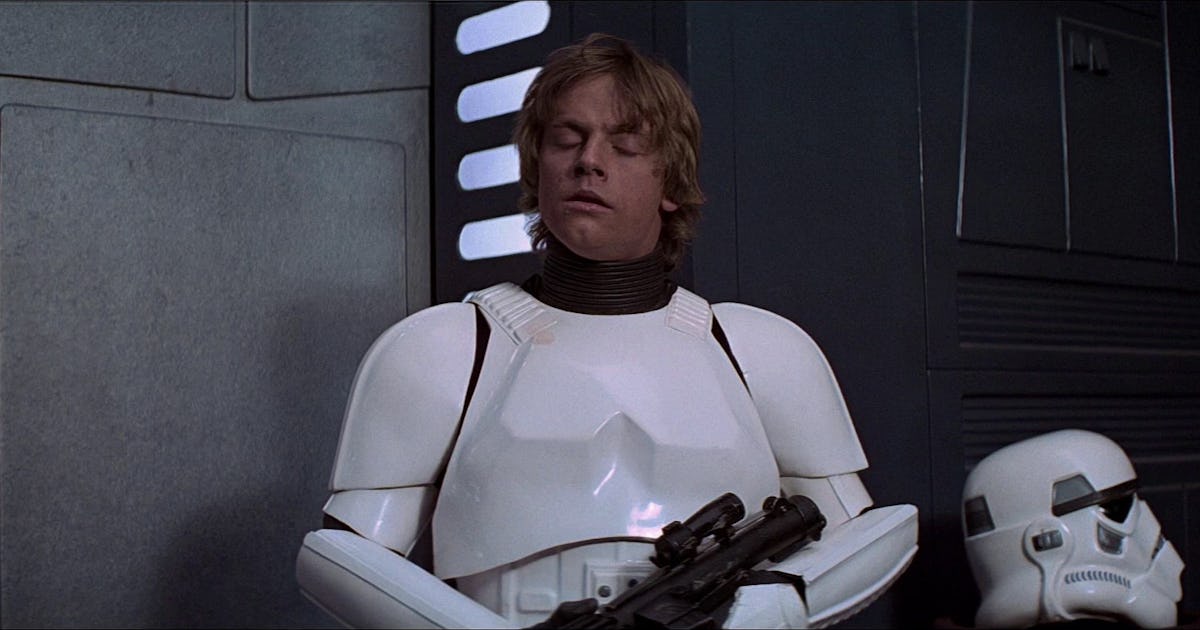 Luke Skywalker Actor Mark Hamill Disproves A Star Wars Tall Tale Luke Skywalker Actor Mark Hamill Disproves A Star Wars Tall Tale