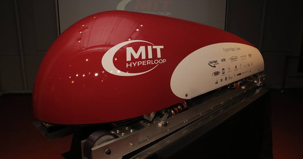 MIT Hyperloop Team Unveils First Prototype Pod