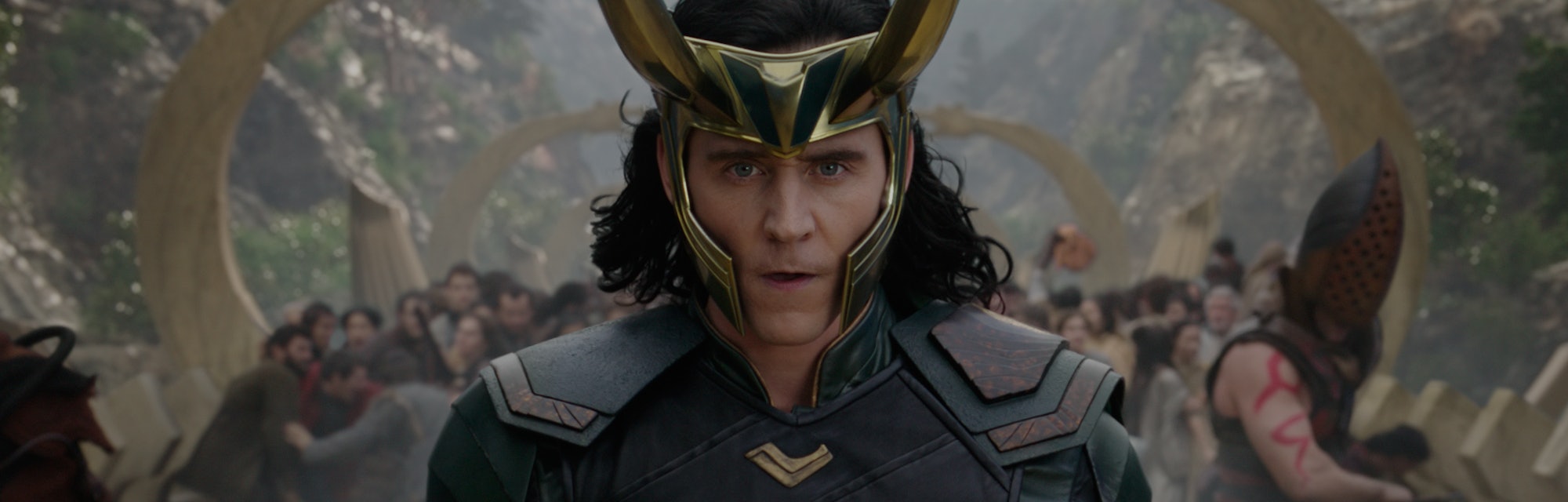 Thor Ragnarok Deleted Scene Craps Loki More Doctor Strange