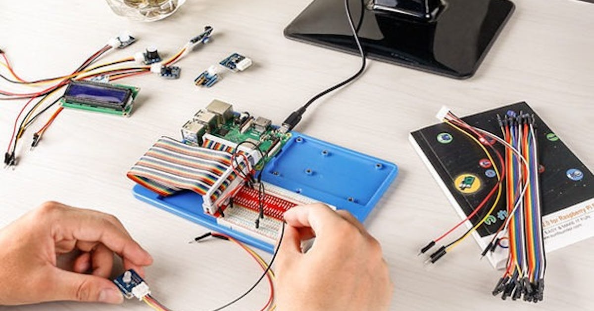 Become a Raspberry Pi Master With This STEM Starter Kit