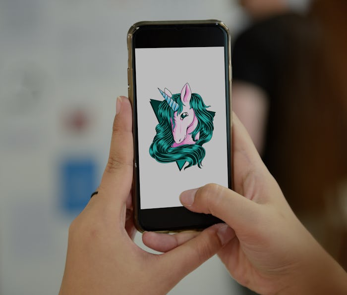 What Is Cell Phone Encryption? Here’s What It Means and How It Works