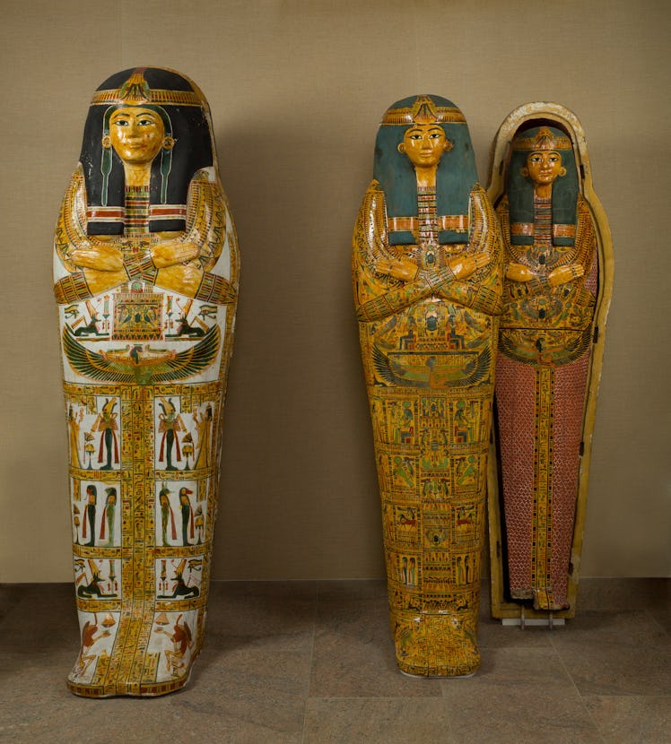 Coffin Set of Henettawy, Coffin, Mummy