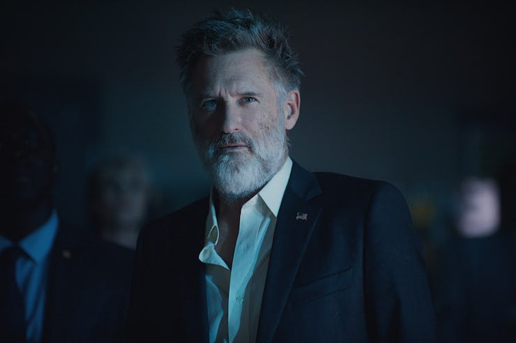 Bill Pullman in an unbuttoned white shirt and black blazer in "Independence Day: Resurgence"