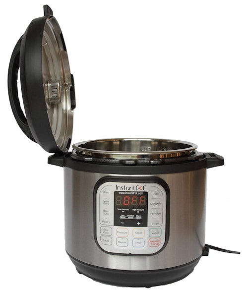 Multi-Use Programmable Pressure Cooker, Slow Cooker, Rice Cooker, Steamer, Sauté, Yogurt Maker and W...