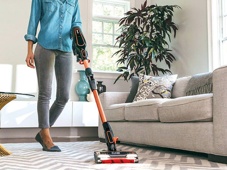 Shark IF200 Stick Vacuum (Factory Refurbished)