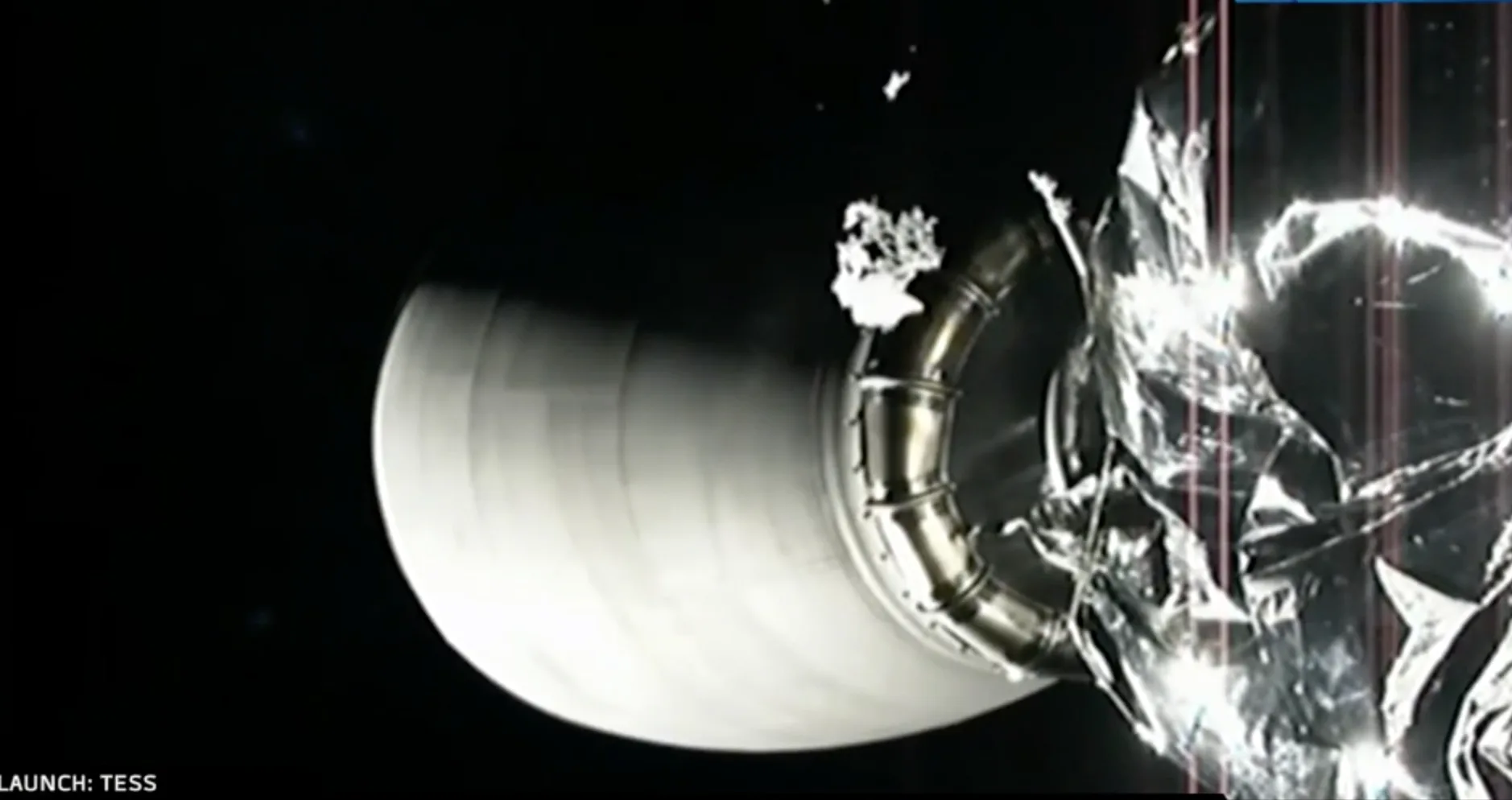 Watch This Piece of Ice Gently Drift Past the SpaceX Camera