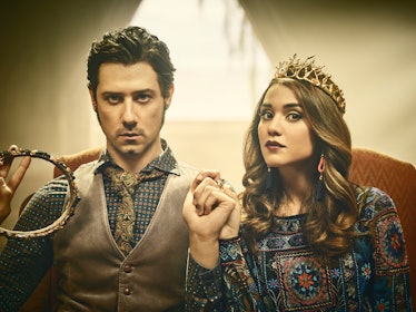 Hale Appleman and Summer Bishil in "The Magicians"