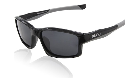DUCO Polarized Sunglasses for Men Classic Aviator Sunglasses for