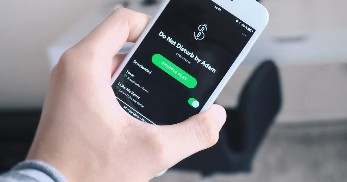 Spotify Says It's Apple's Fault You Can't Use HomePod and Siri to Stream