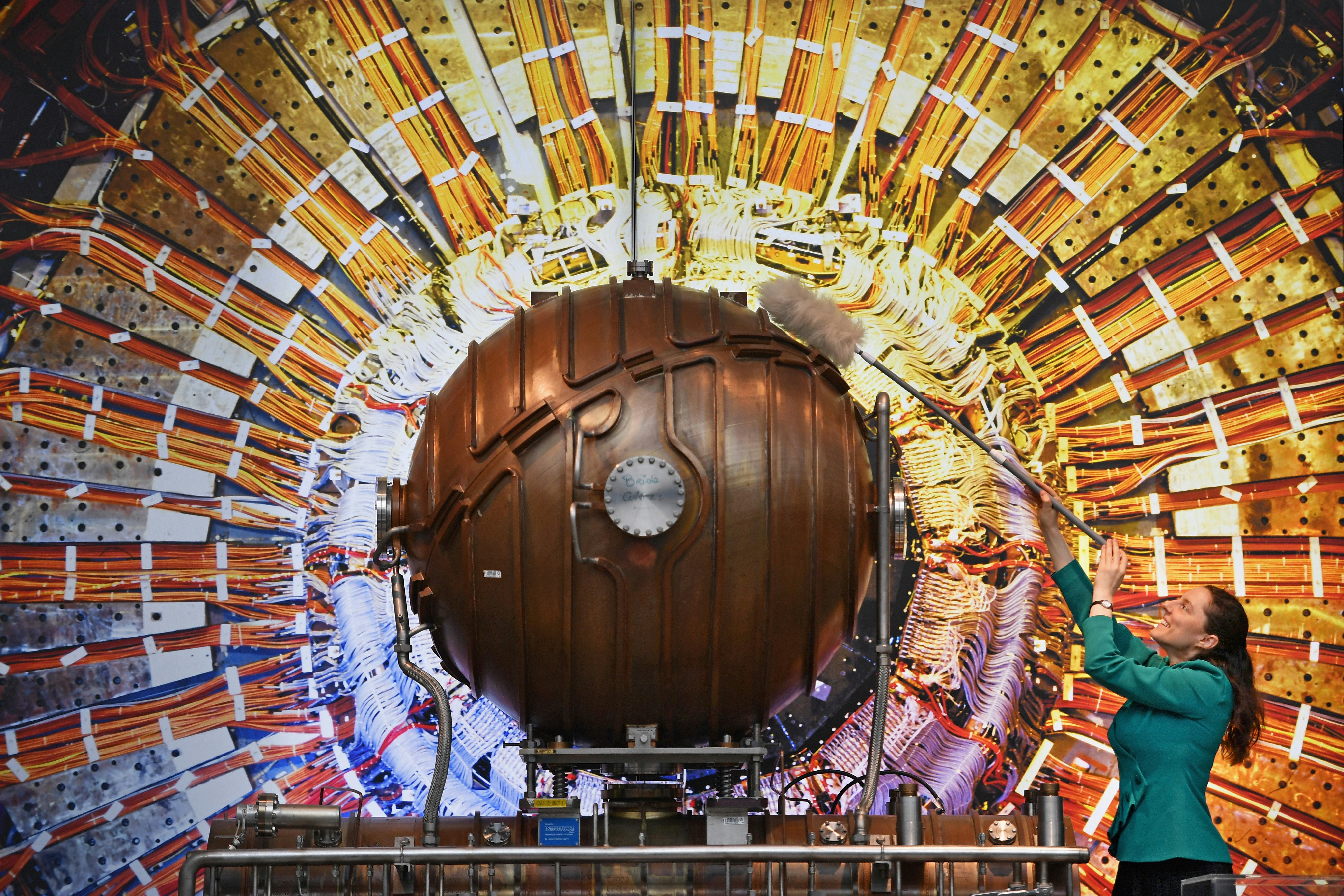 CERN Scientist Measure Antimatter For First Time By Firing Laser At It