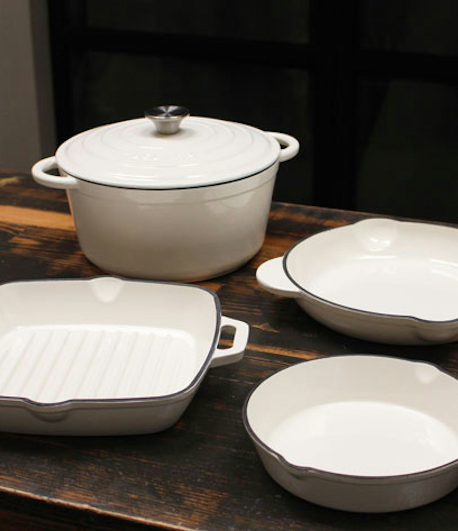Inspired Home 5Piece Enameled Cast Iron Cookware Set Inspired Home 5Piece Enameled Cast Iron Cookware Set