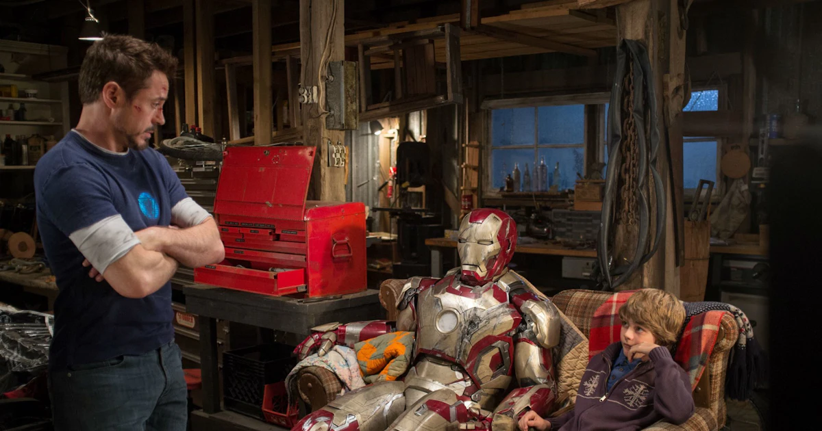 Avengers Endgame Harley Keener Ty Simpkins Cameo Teases Iron Man Future avengers-endgame-harley-keener-ty-simpkins-cameo-teases-iron-man-future