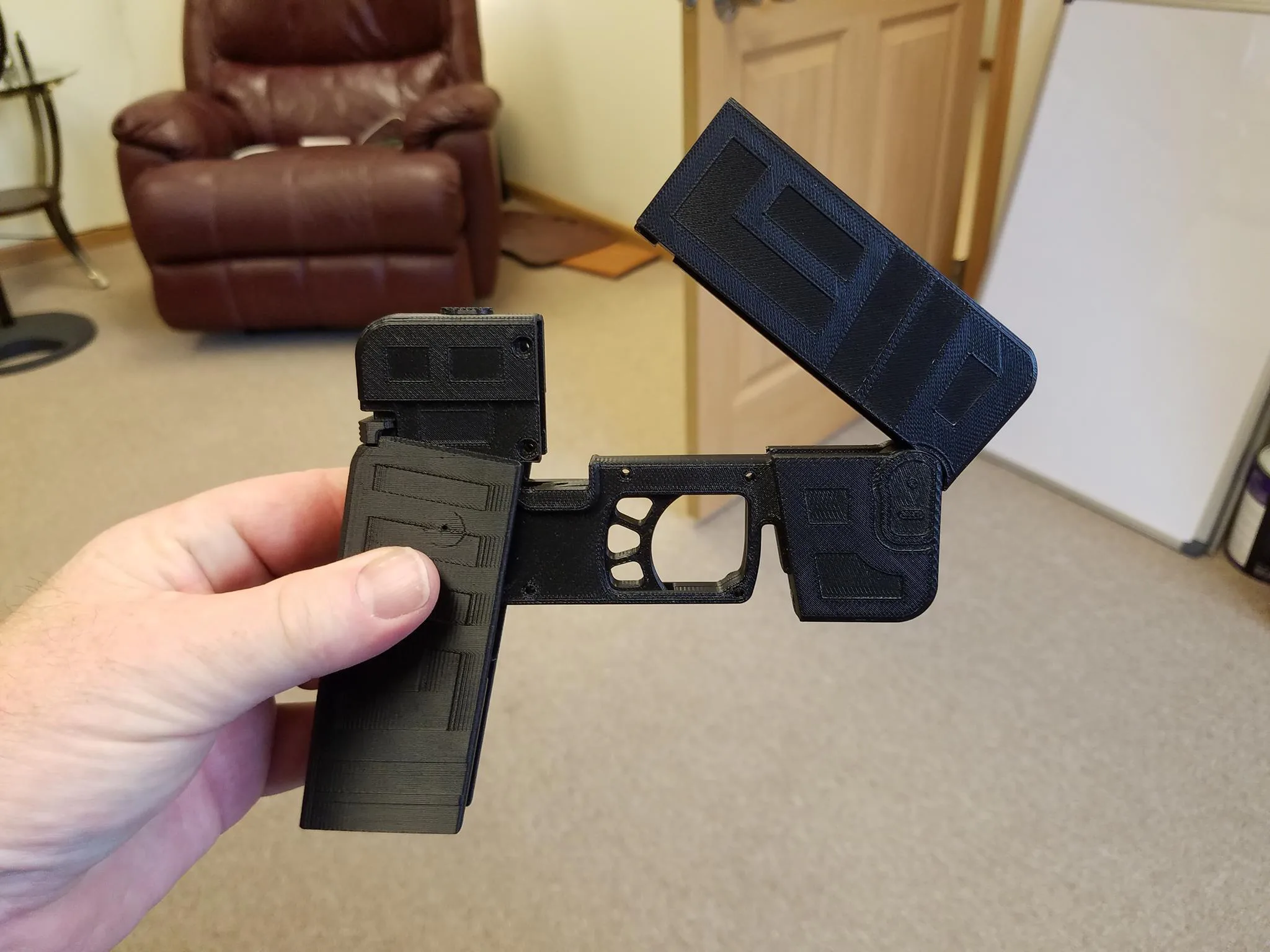 Maker Of Iphone Gun It S Just A Pistol With A Folding Grip