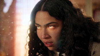 Allegra Acosta as Molly in 'Runaways'.