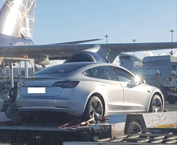 Tesla Model 3 showed up in New Zealand