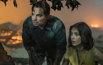 Michael Peña and Lizzy Caplan star in 'Extinction'.