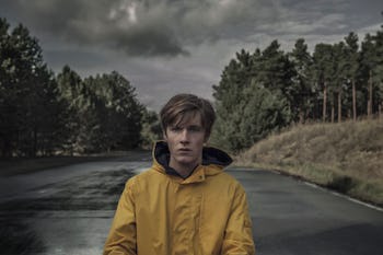 Dark netflix 2025 yellow raincoat