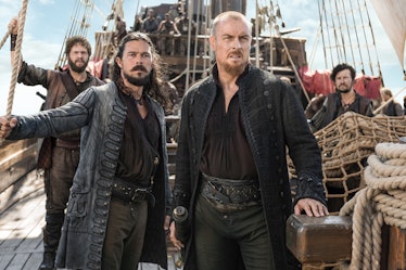 Luke Arnold as Silver and Toby Stephens as Flint on 'Black Sails' 