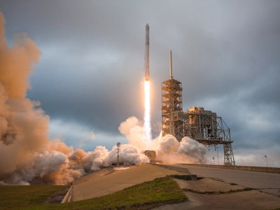 SpaceX Launch the Falcon 9 rocket