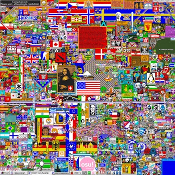 A cleaned up version of Reddit's r/place experiment.
