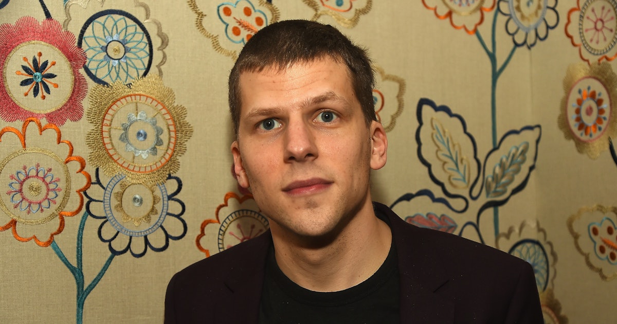 Jesse Eisenberg Blames Bad Editing For Batman V Superman