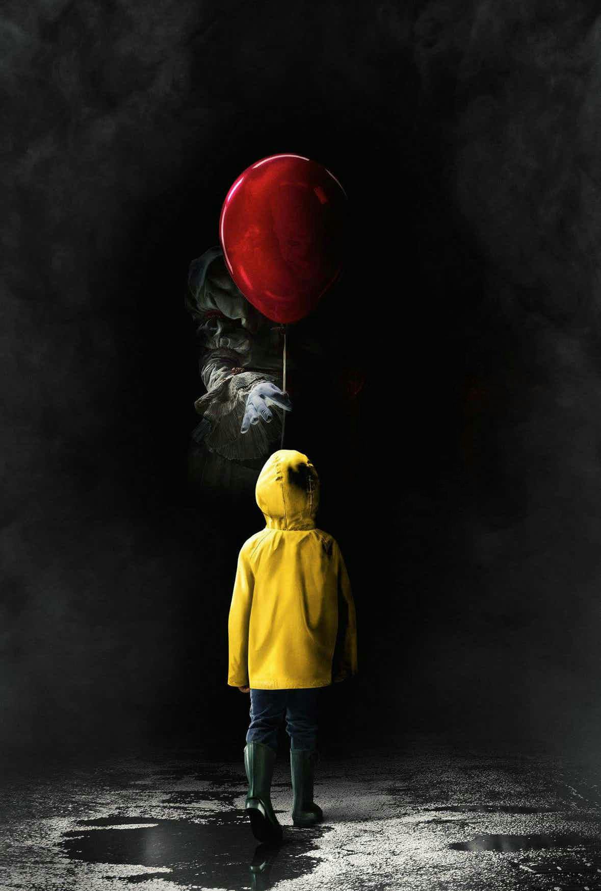 New Image Of Pennywise The Clown Emerges From It Movie Set