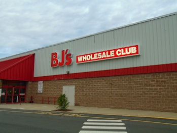 BJ's (Willimantic, Connecticut)