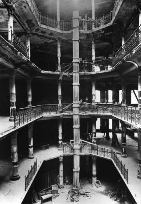The California Academy of Sciences Hero Versus the 1906 San Francisco ...