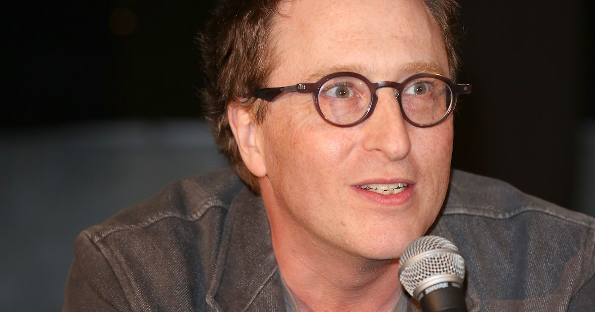 Jon Ronson Spreads the Gospel of Social Media Understanding