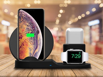AirBase 3-in-1 Fast Charging Dock