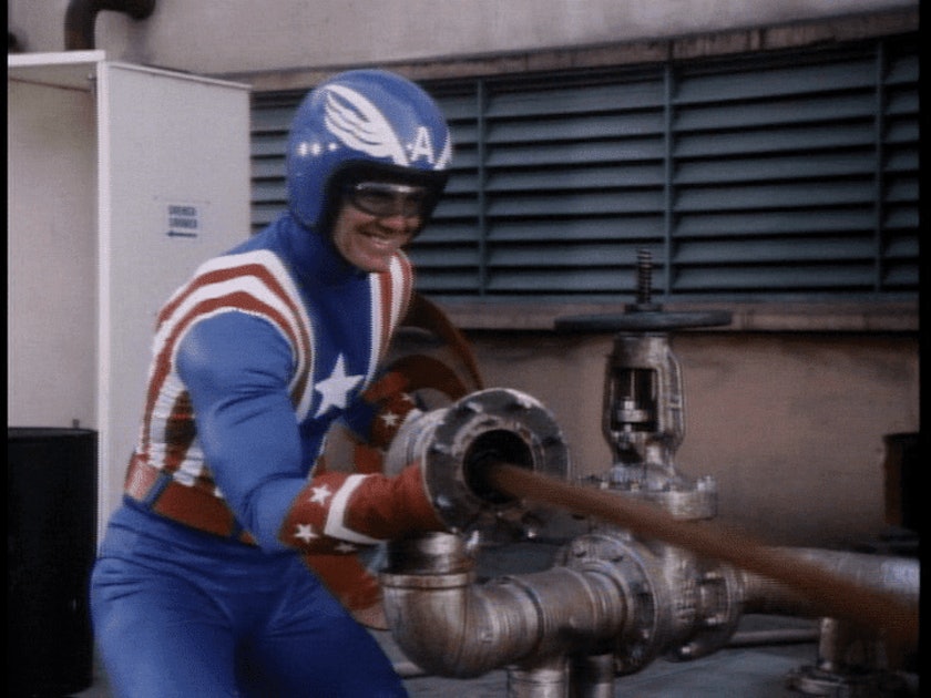 esposa Prisionero Beber agua Marvel movies: Captain American (1979) might be the corniest Cap' ever