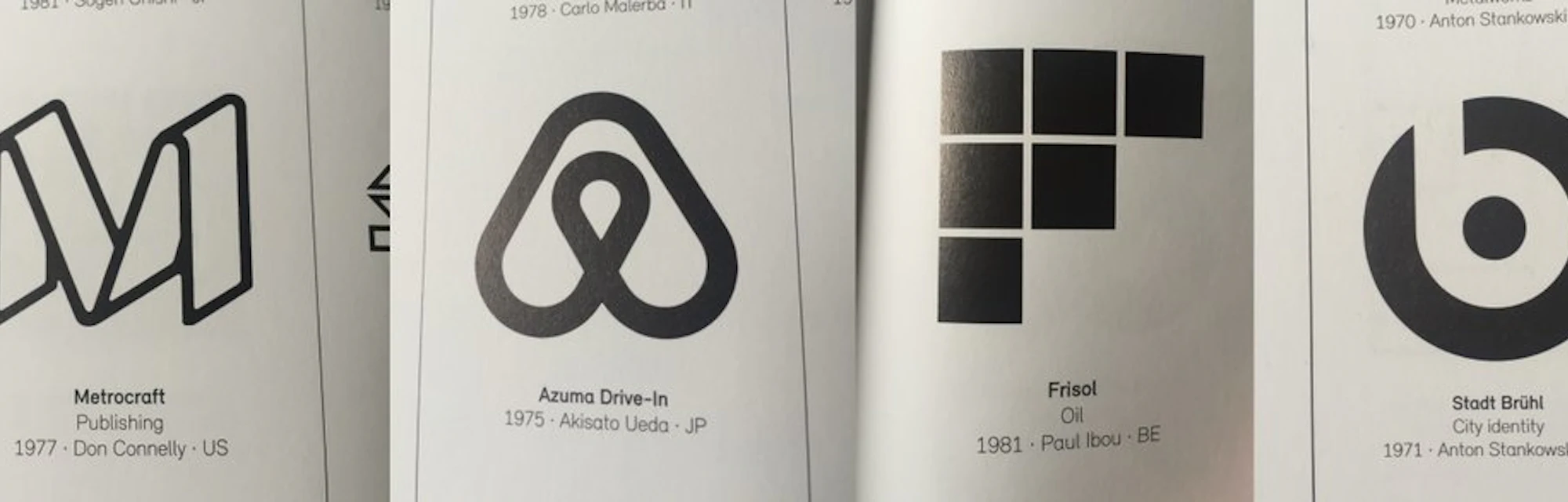 Download Free Beats Airbnb And Flipboard Lifted Their Logos From The Same 1989 PSD Mockup Template