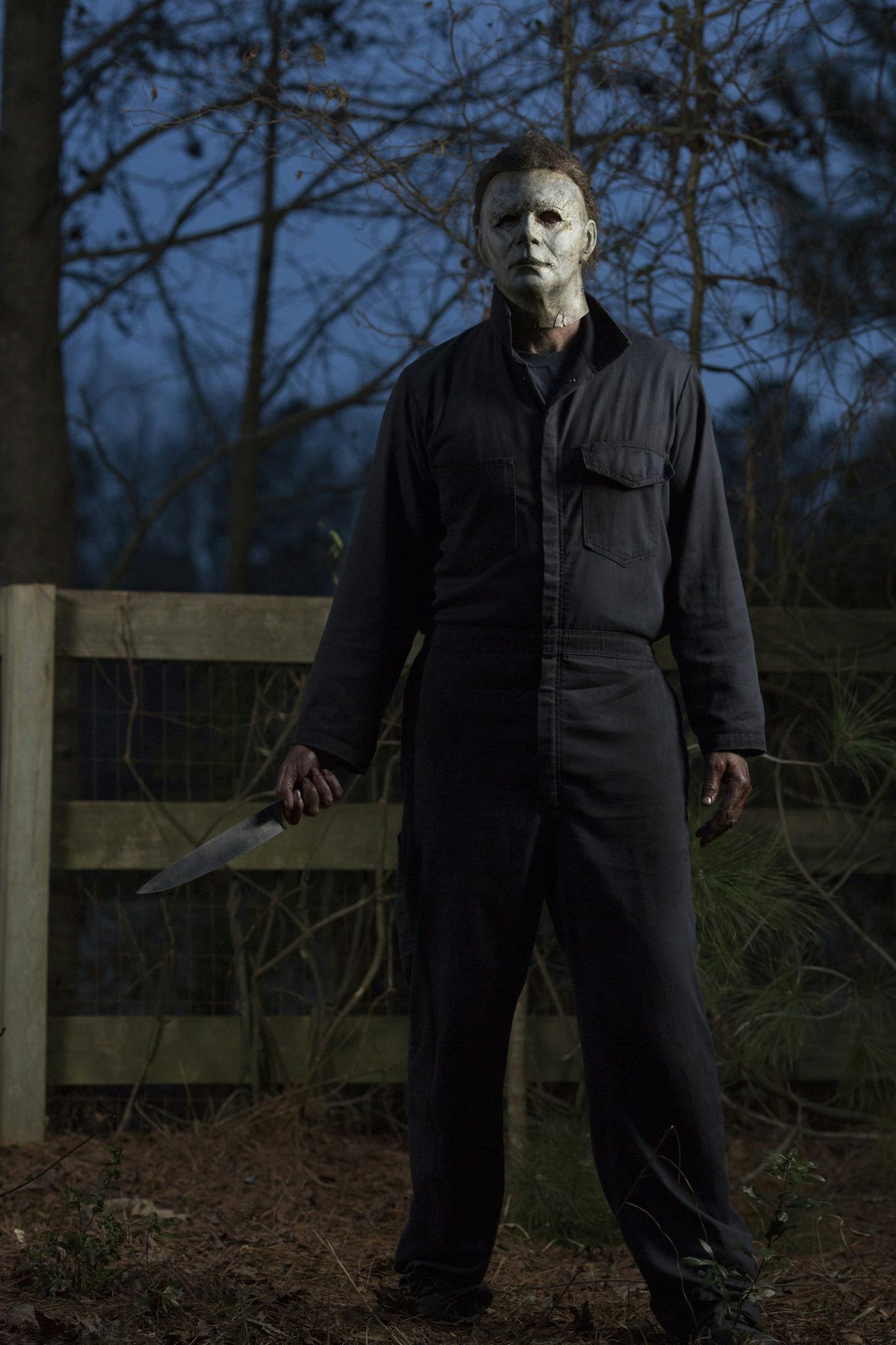 does michael myers die in halloween 2020 New Halloween Sequels For 2020 And 2021 Hint At The End For Michael Myers does michael myers die in halloween 2020